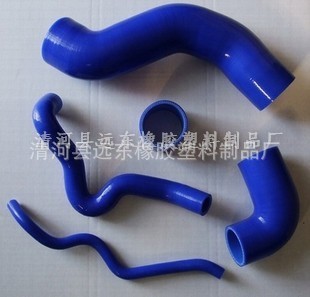 硅膠管-供應(yīng)汽車(chē)水管 硅膠管(圖)-硅膠管盡在阿里巴巴-清河縣遠(yuǎn)東橡膠塑料制品廠(chǎng)